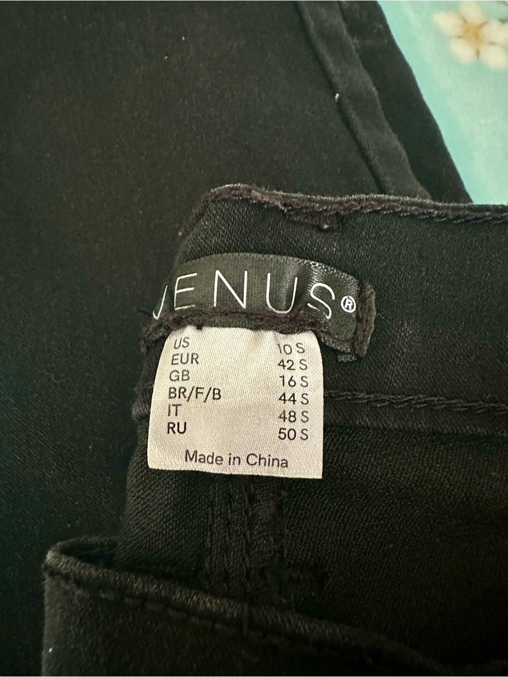 VENUS Black Skinny Jeans - Sleek Everyday Style - Picture 4 of 5